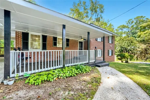 110 Circle Drive, Hampton, GA 30228