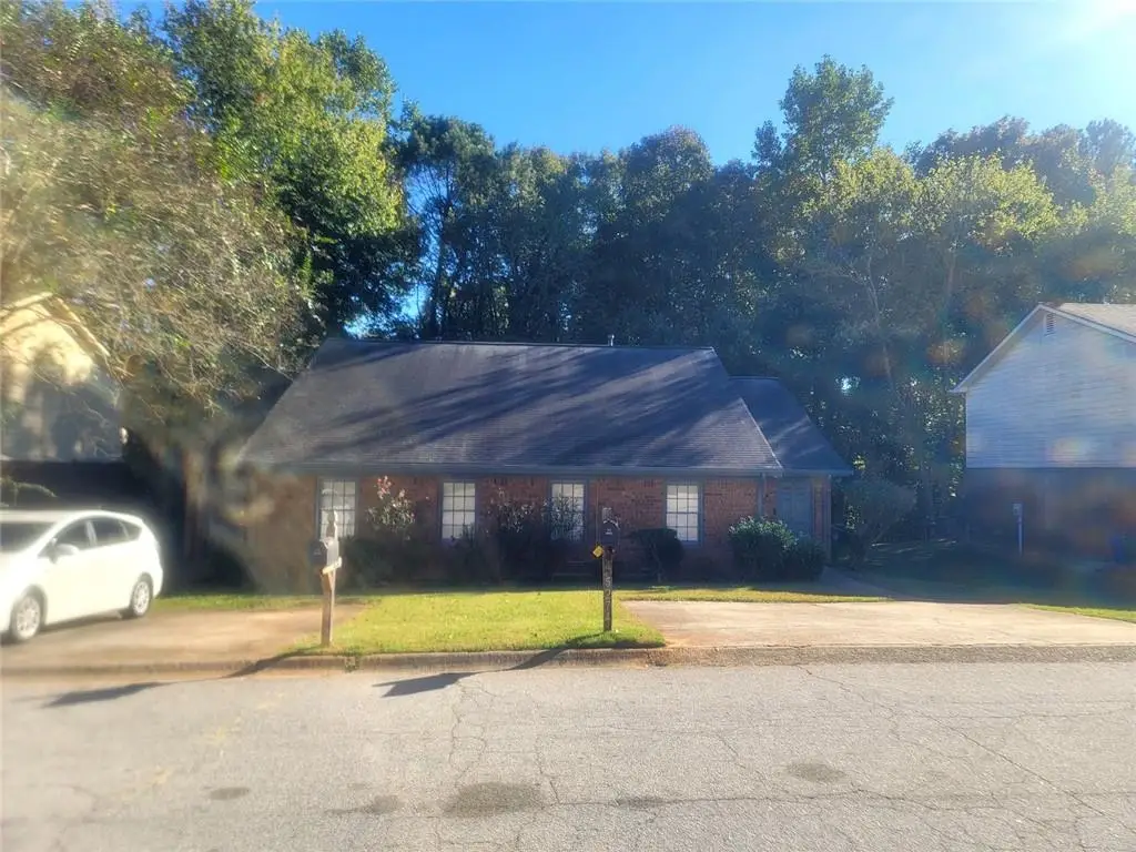 5272 Ridge Forest Drive, Stone Mountain, GA 30083 - #1