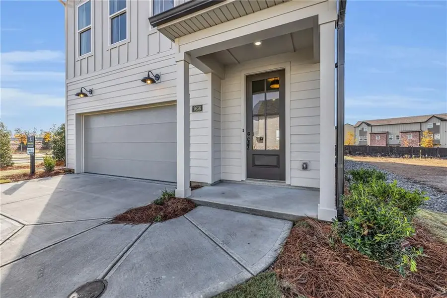 2285 Fern Circle, Roswell Alpharetta, GA 30076 - #2