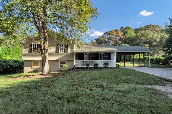 1066 Dogwood Road Sw, Snellville, GA 30078