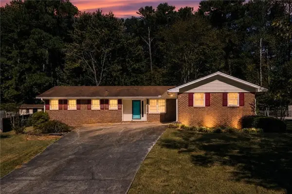 4393 Hale Place Sw, Lilburn, GA 30047