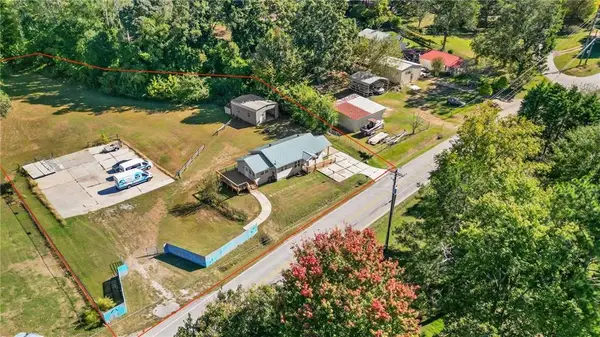5962 Jim Crow Road, Flowery Branch, GA 30542