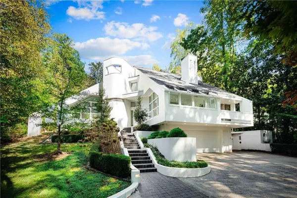 423 Hillside Drive Nw, Atlanta, GA 30342