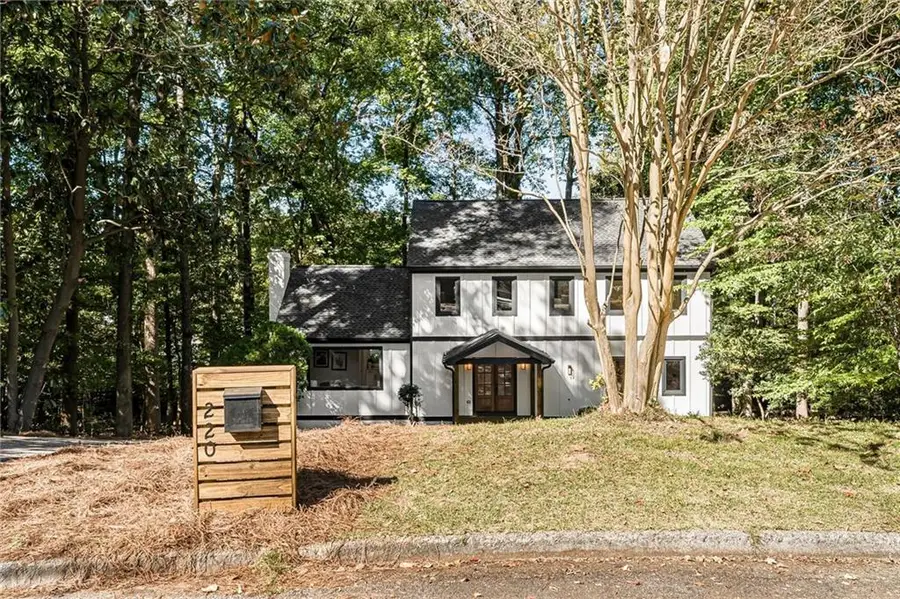 220 Spalding Lake Place, Sandy Springs, GA 30350 - #2