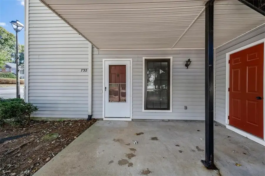 732 Windchase Lane, Stone Mountain, GA 30083 - #2