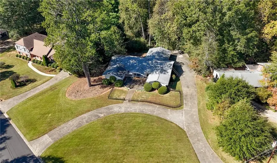 9810 La View Circle, Roswell, GA 30075 - #2