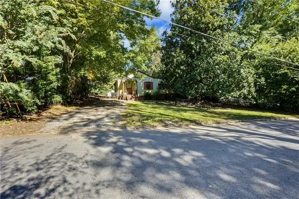 1826 Hickory Road, Chamblee, GA 30341
