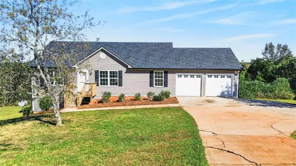 102 Princess Circle, Griffin, GA 30224
