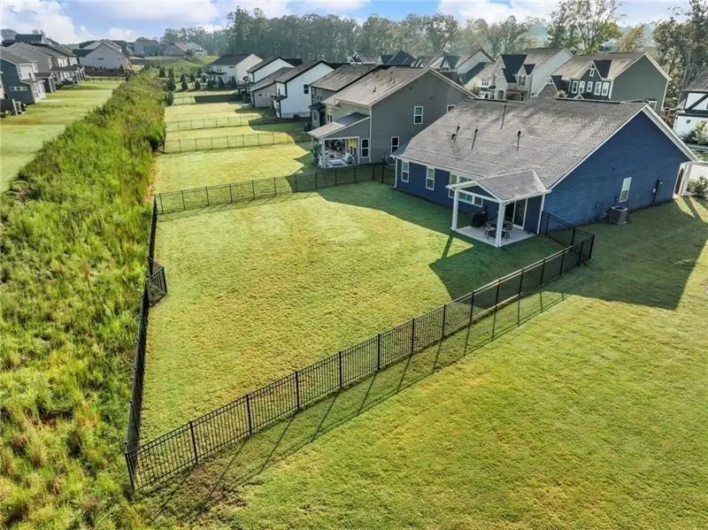 627 Michigan Circle, Hoschton, GA 30548 - #2