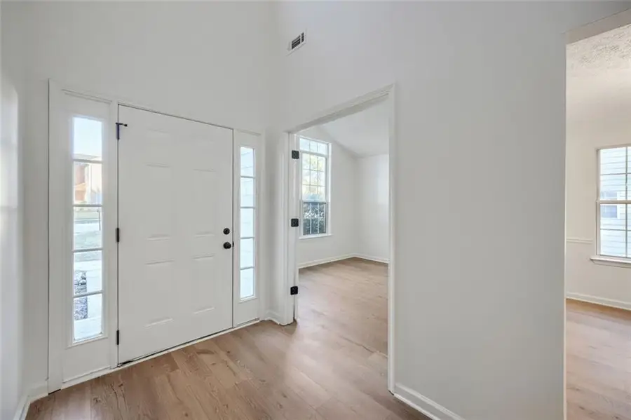 7562 Broadhurst Drive, Riverdale, GA 30296 - #3