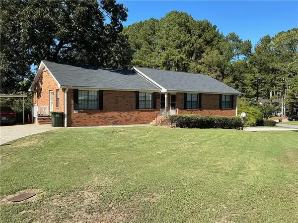 3122 Dove Court, Snellville, GA 30078