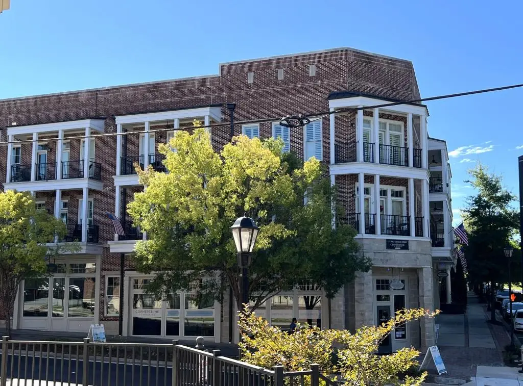 277 W Crogan Street #277, Lawrenceville, GA 30046 - #1
