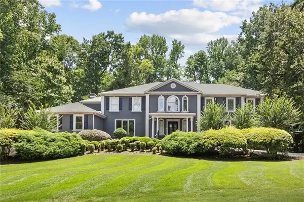 335 Birkdale Drive, Fayetteville, GA 30215