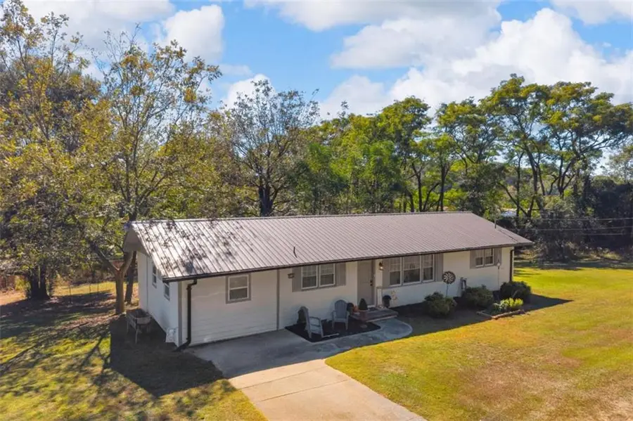 2632 Oak Valley Road, Toccoa, GA 30577 - #2
