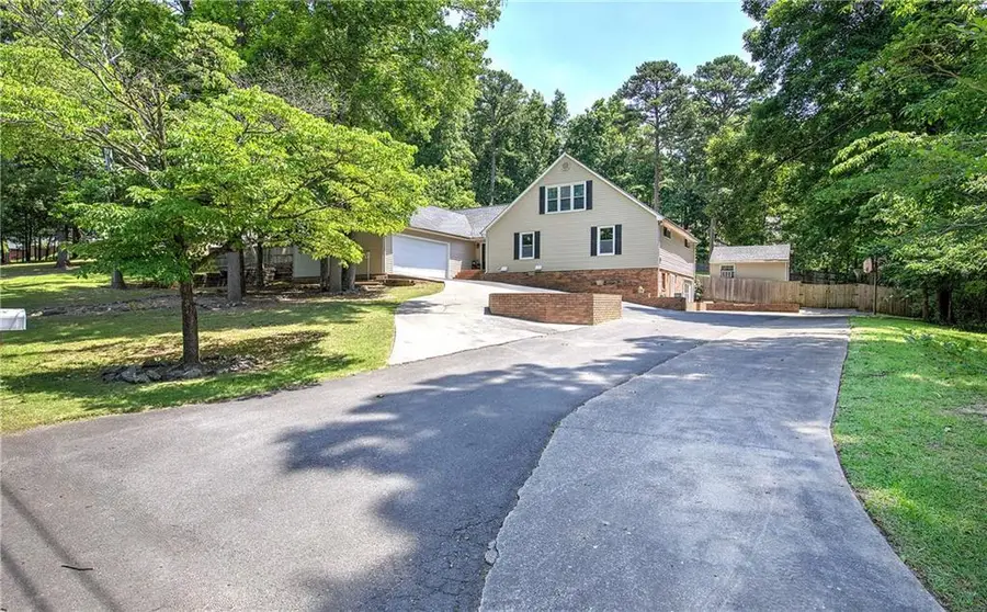 224 Shadowood Drive Se, Calhoun, GA 30701 - #3