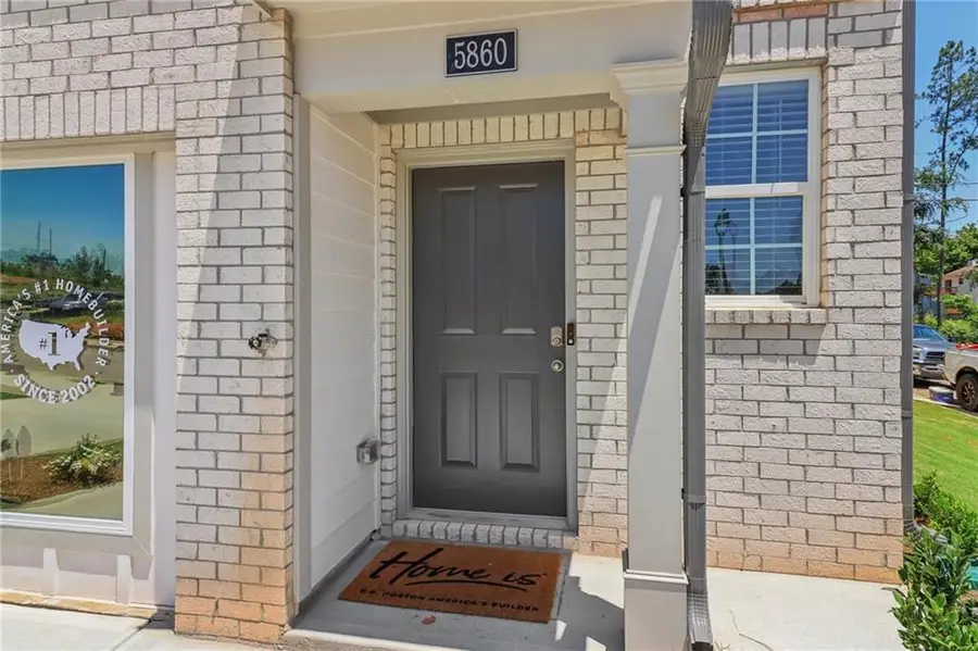 516 Woodcreek Circle Sw #10, Atlanta, GA 30331 - #2