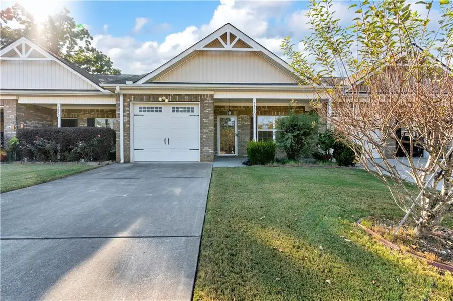 6832 Tara Oaks Drive, Riverdale, GA 30274 - #2