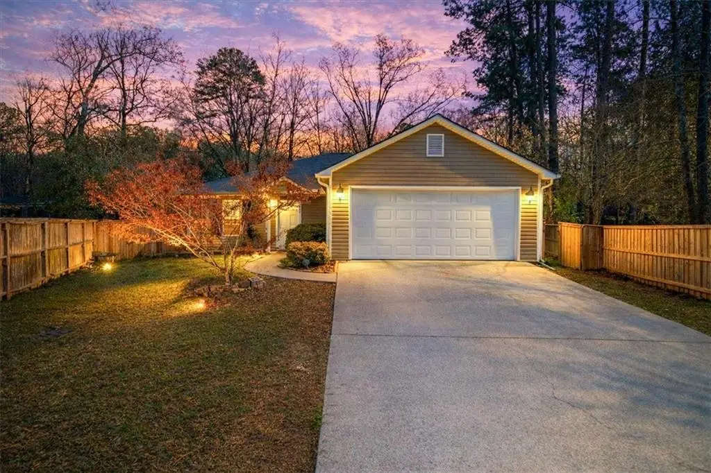212 Whispering Pine Circle Ne, White, GA 30184 - #1
