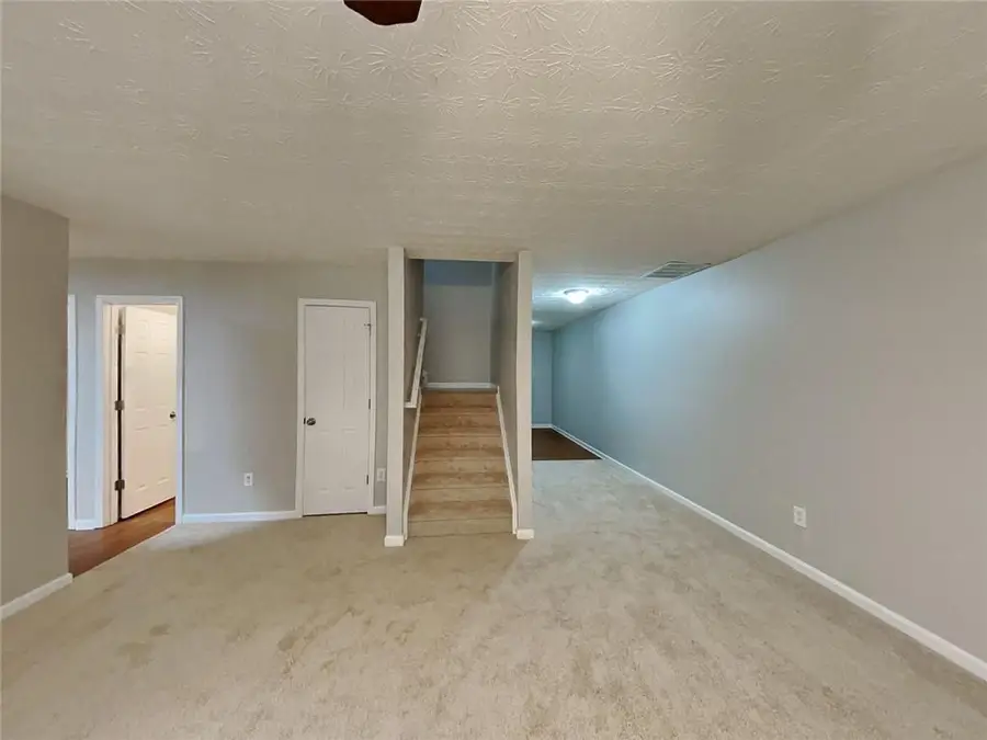 6239 Lake Valley Point, Lithonia, GA 30058 - #2