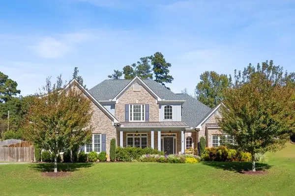4742 W Lakeshore Drive, Acworth, GA 30101