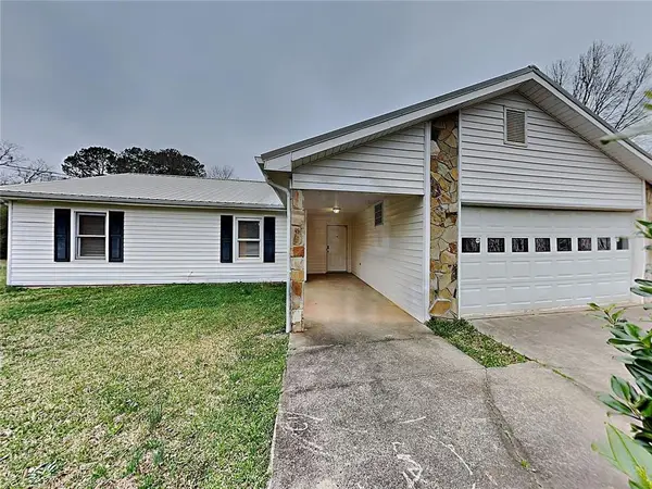112 Summerfield Drive, Mcdonough, GA 30253