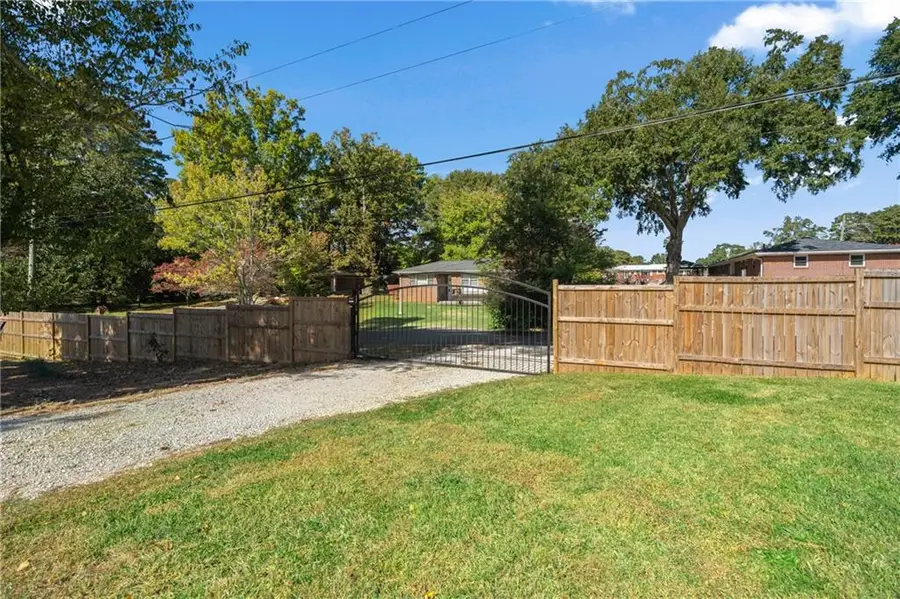 2367 Fraser Road, Marietta, GA 30066 - #3