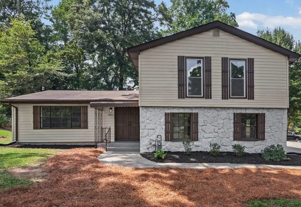 6883 Creekmoor Lane, Riverdale, GA 30296 - #1
