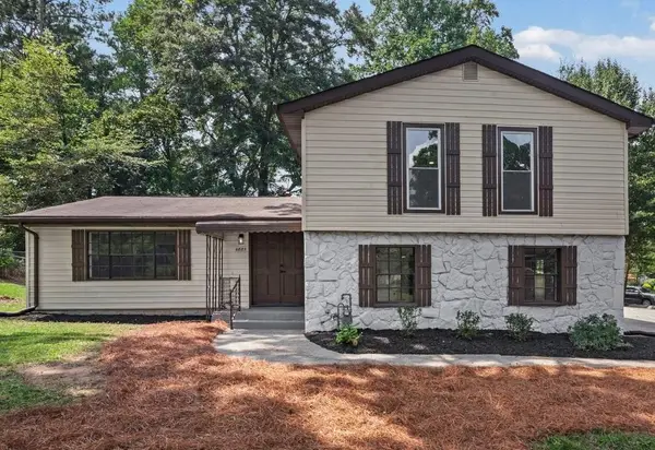 6883 Creekmoor Lane, Riverdale, GA 30296