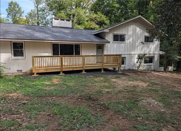 2063 Canton, Jasper, GA 30143