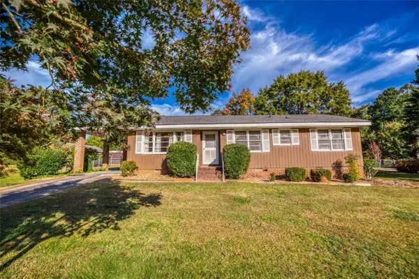 1525 Woodacres Road, Monroe, GA 30655