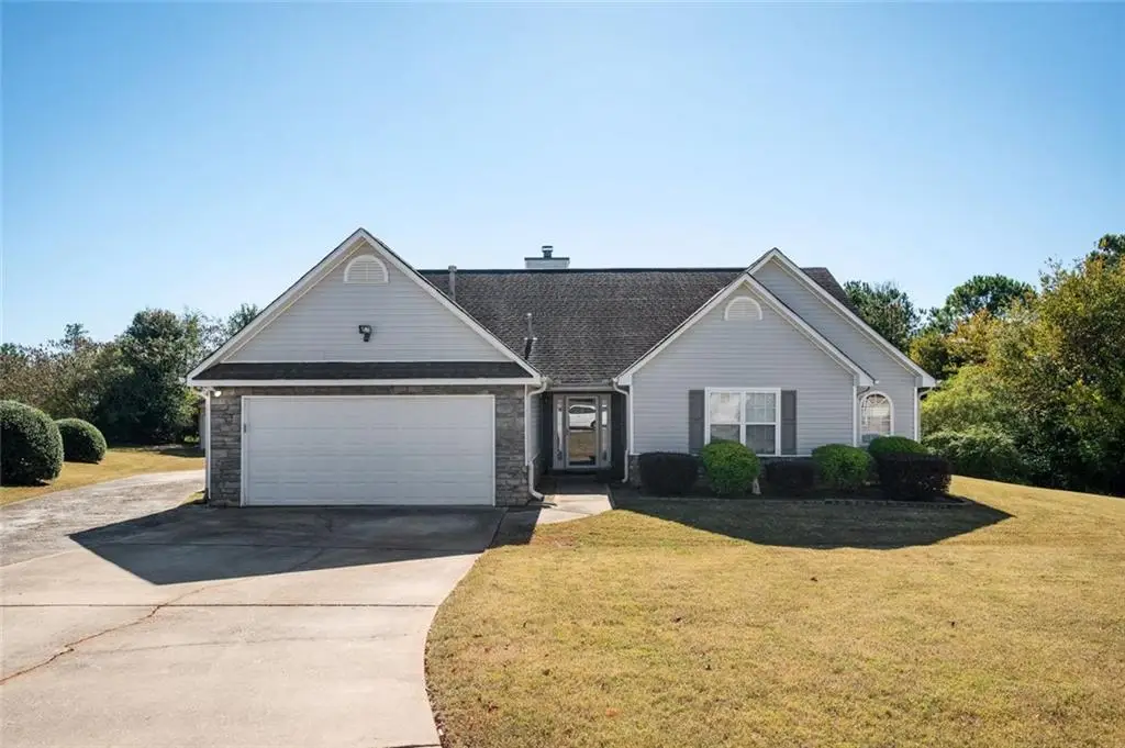 3550 Stagecoach Pass, Ellenwood, GA 30294 - #1