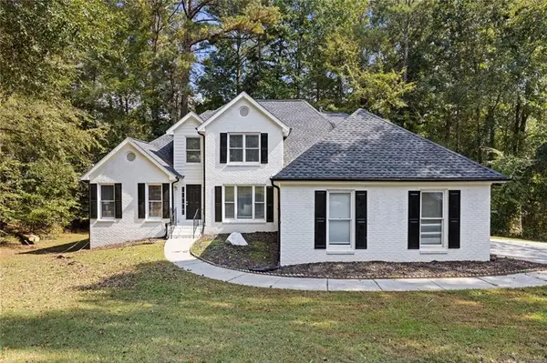 3760 Mountain Cove Road, Snellville, GA 30039