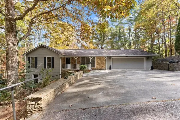 290 Waterfall Drive, Cleveland, GA 30528
