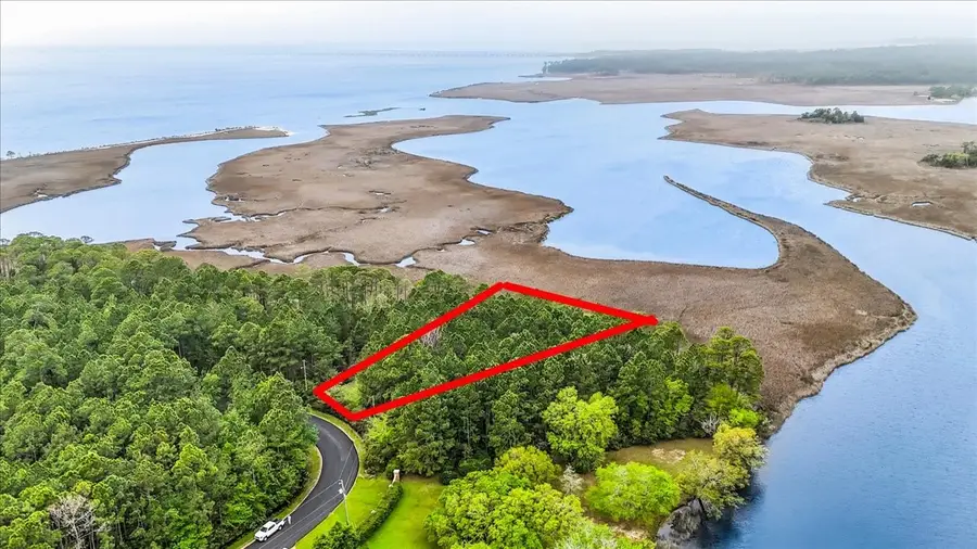 5616 Tarpon Court, Milton, FL 32583 - #2