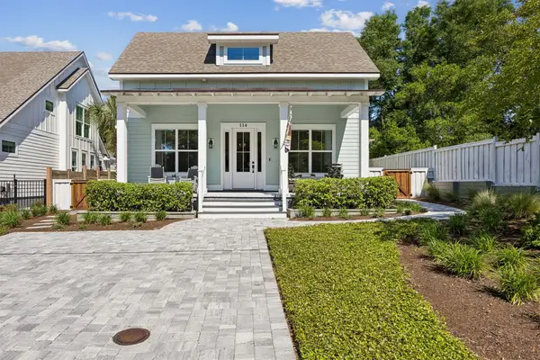 114 N 9th Street, Fernandina Beach, FL 32034