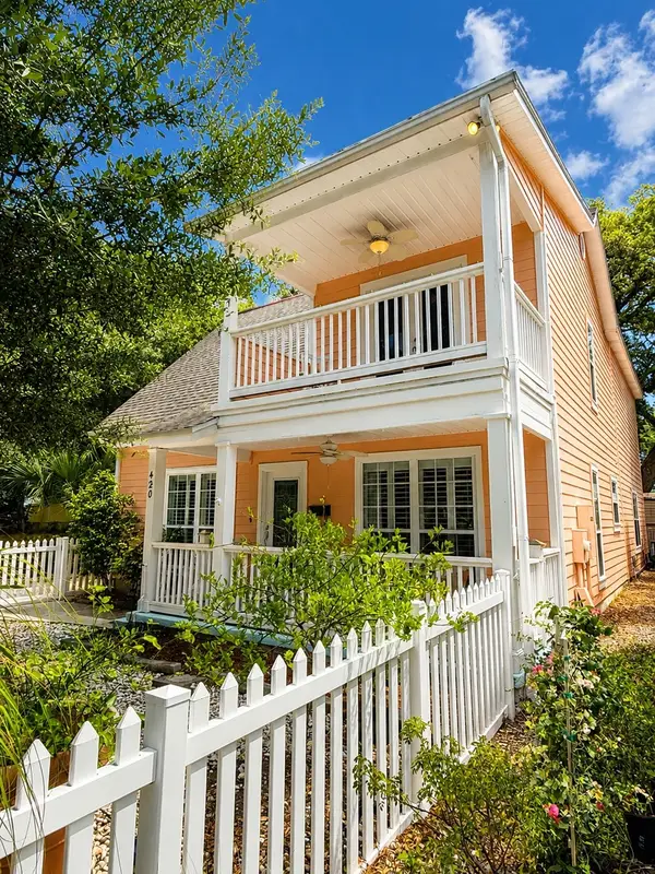 420 S 4th Street, Fernandina Beach, FL 32034