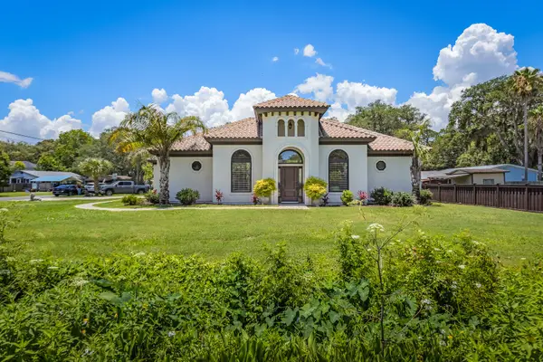 887 Robin Hood Drive, Fernandina Beach, FL 32034