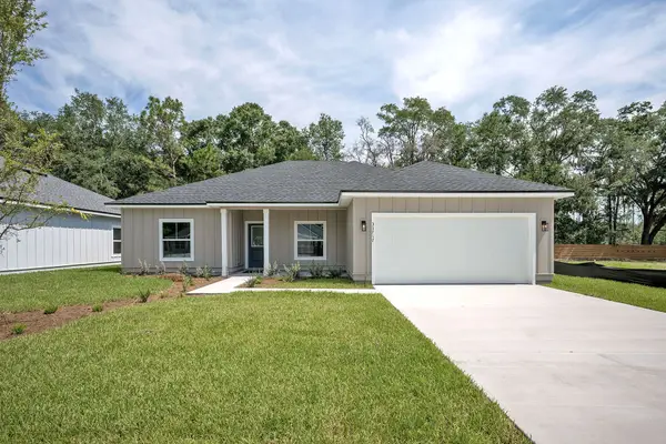 33717 Holland Walk Drive, Hilliard, FL 32046