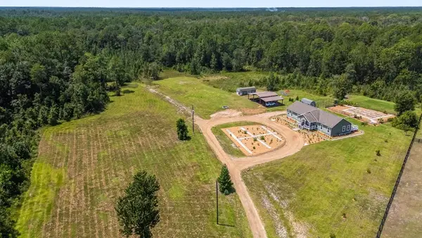 34317 Welch Road, Callahan, FL 32011