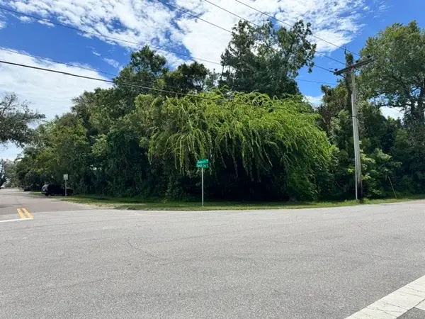 210 S 3rd Street, Fernandina Beach, FL 32034