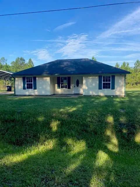 27418 Missouri Street, Hilliard, FL 32046