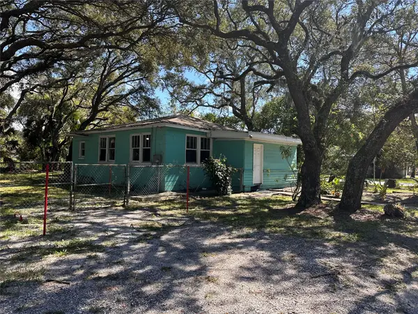 730 S 11th Street, Fernandina Beach, FL 32034