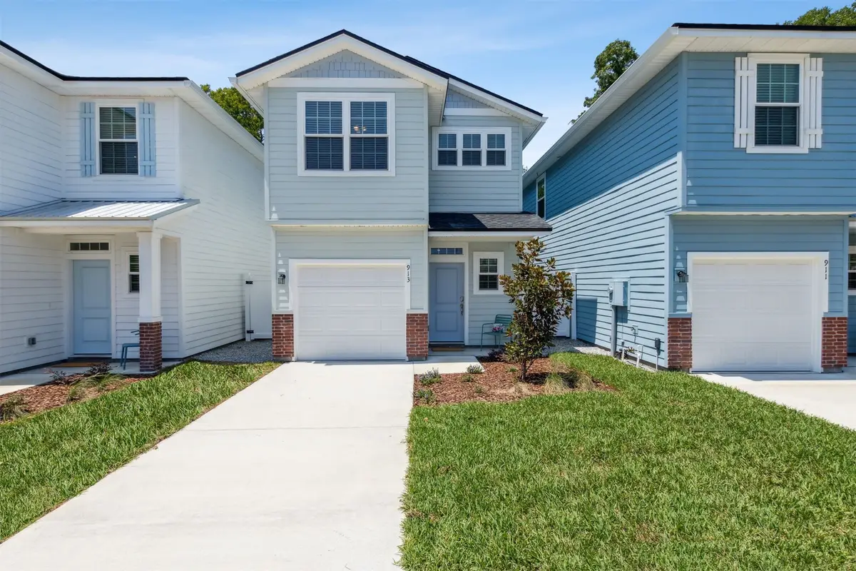913 7th Street, Fernandina Beach, FL 32034 - #1