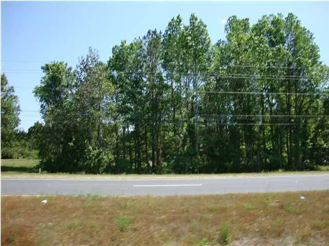 11802 Highway 77, Southport, FL 32409 - Image #1