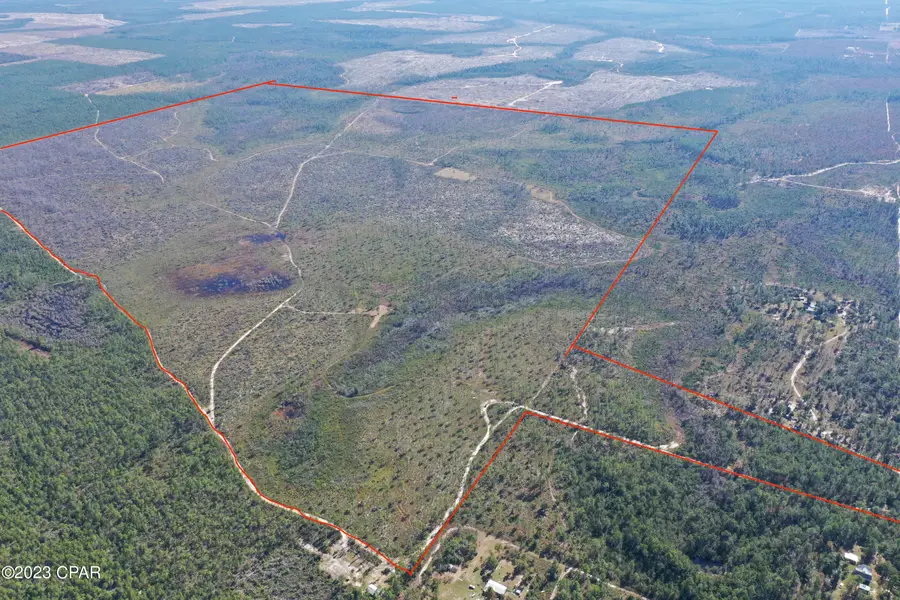 19732 Timbercrest Road, Fountain, FL 32438 - Image #2