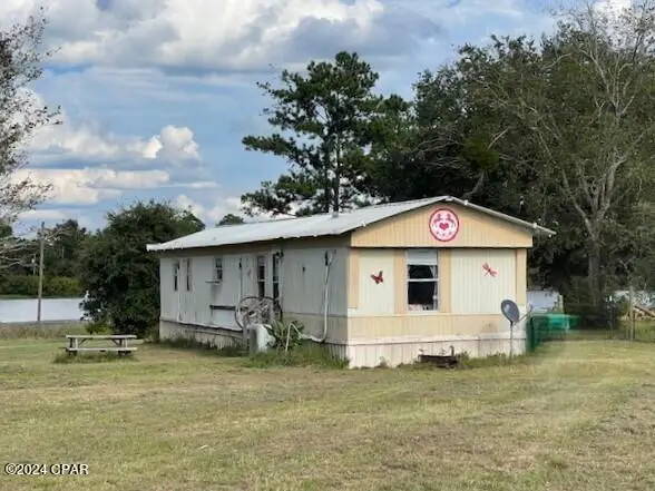 418 Mcduff Drive, Alford, FL 32420