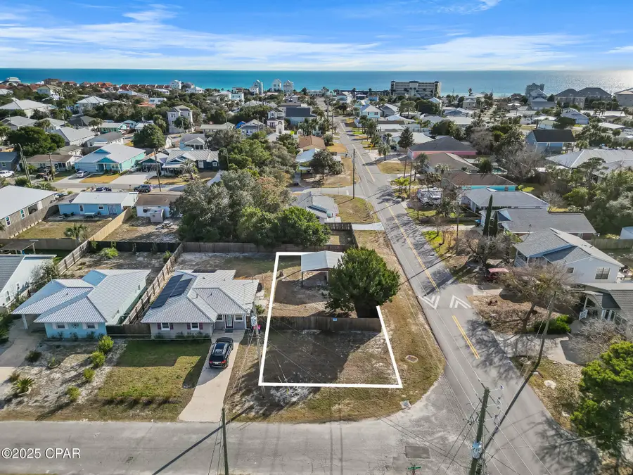 21825 Marlin Avenue, Panama City Beach, FL 32413 - Image #2