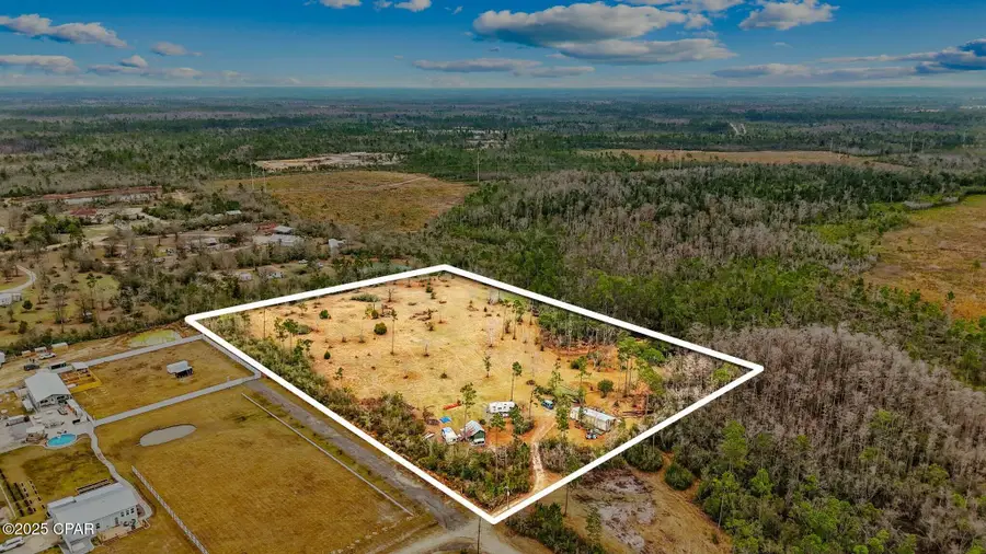 8000 Bluebird Lane, Youngstown, FL 32466 - Image #3