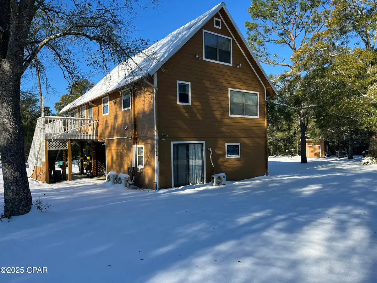 4526 Leisure Lakes Drive, Chipley, FL 32428 - Image #1