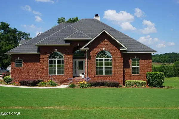 2977 Chase Way, Marianna, FL 32446